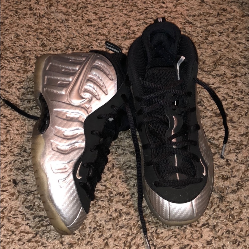 Youth Nike Foams
